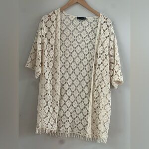 House of Harlow 1960 Cream Crochet Boho Cardigan with Fringe Diamond Pattern